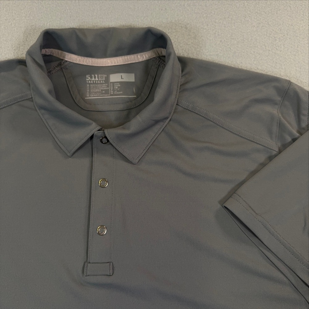 5.11 Tactical Performance Polo Mens Large‎ Gray Short Sleeve Snap Placket Shirt